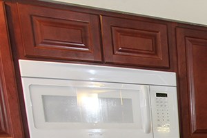 Student Housing Kitchen in State College, Pa | Blue Course Commons | Property Management, Inc.